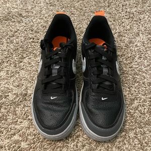 Black/orange, Air Force Ones, size 5 youth boys